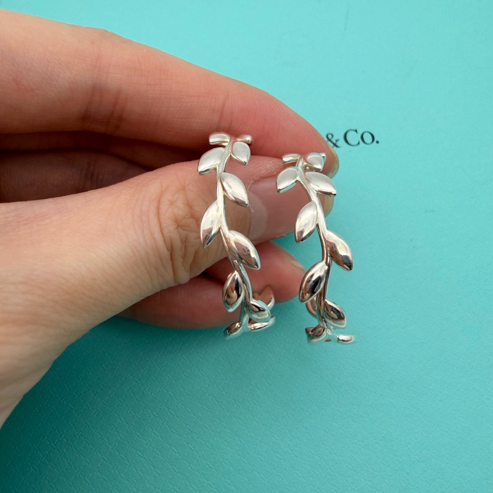 Tiffany & Co olive leaf hoop earrings sterling silver
